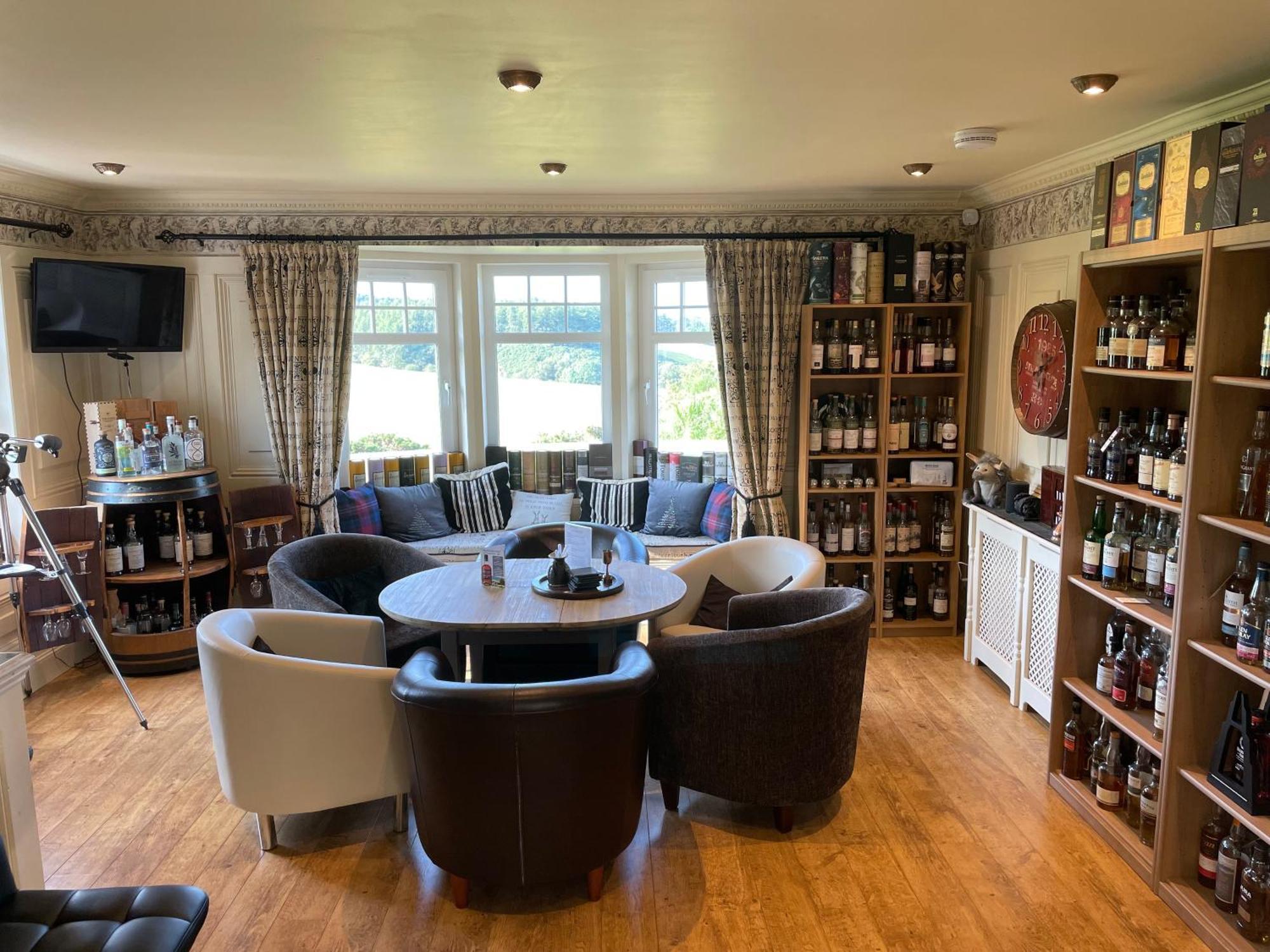 The Gables Whisky B&B Dufftown Exterior photo