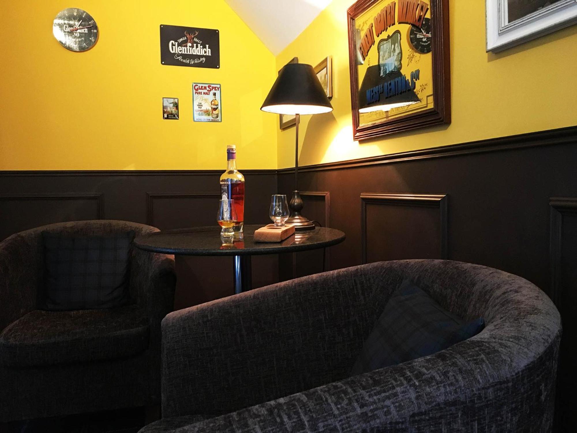 The Gables Whisky B&B Dufftown Room photo